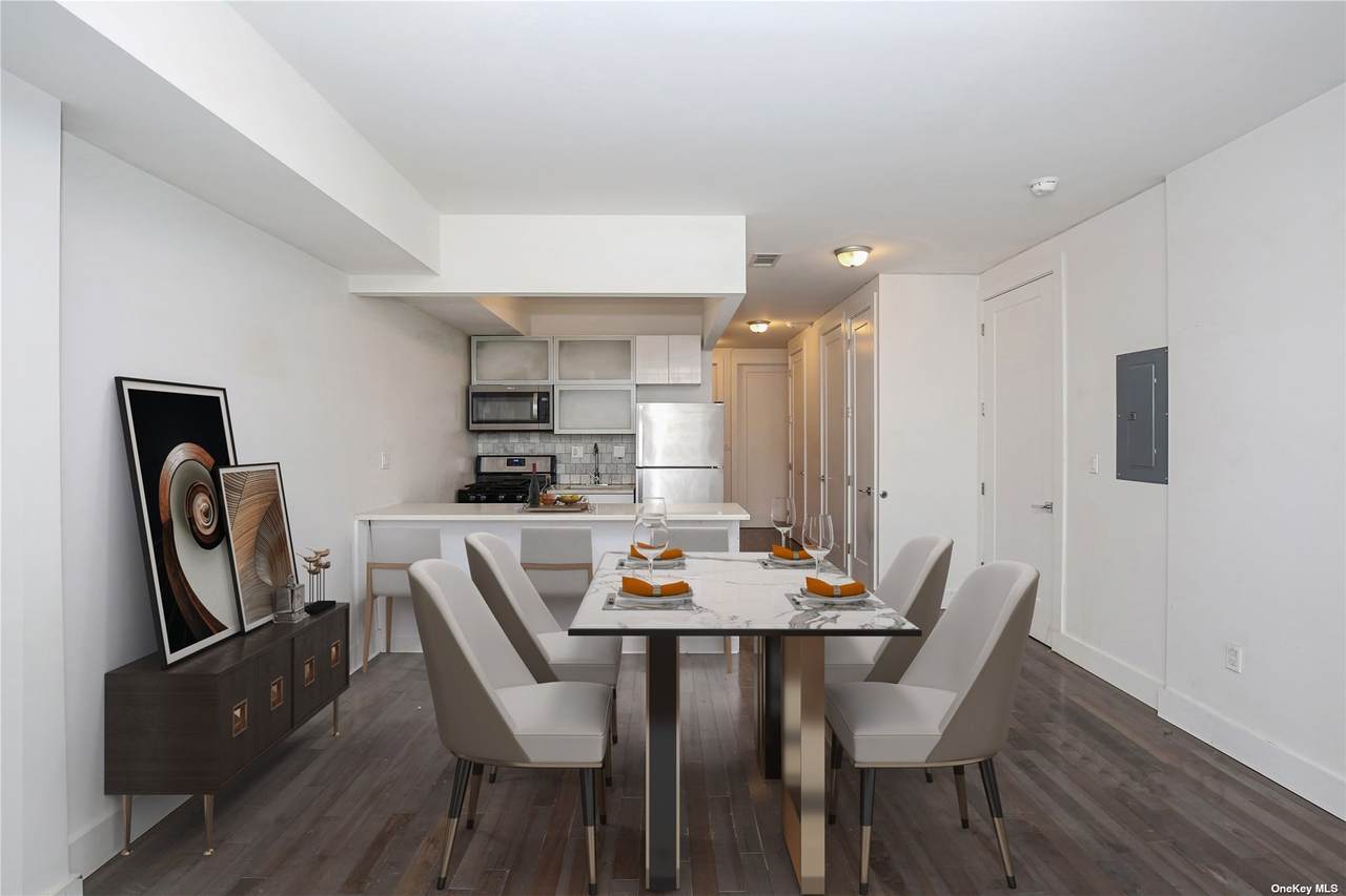 264 Saratoga Avenue - Photo 1