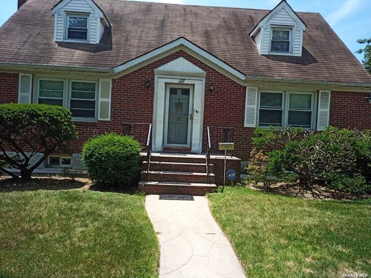 127 Oliver Avenue - Photo 1