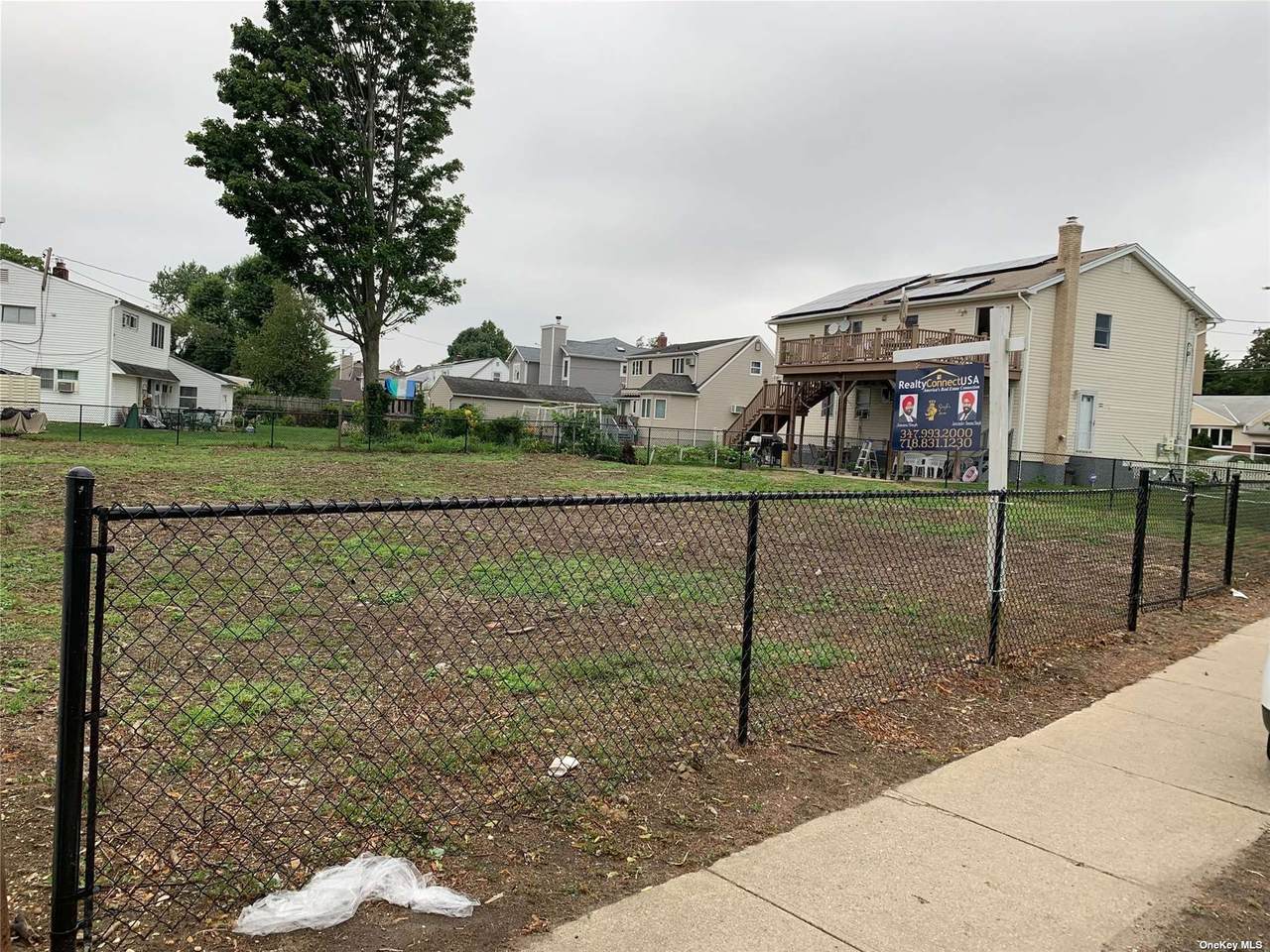 540 Jerusalem Avenue - Photo 1