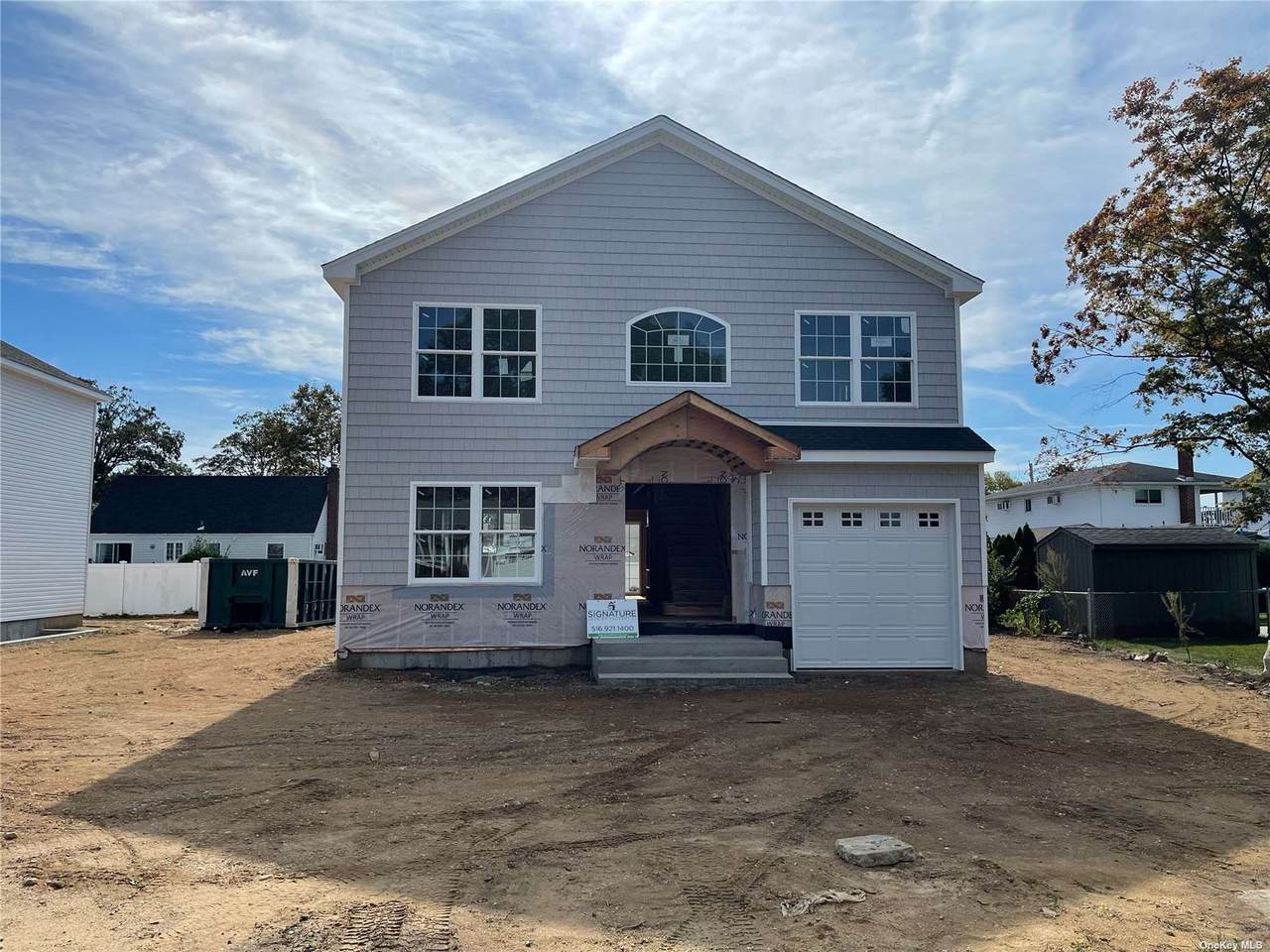 192A Queens Avenue - Photo 1
