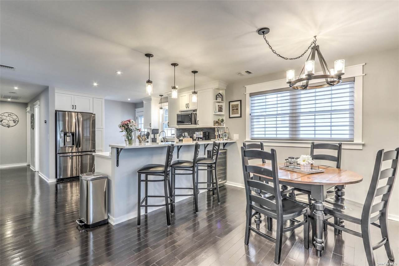 11 Grand Central Avenue - Photo 1