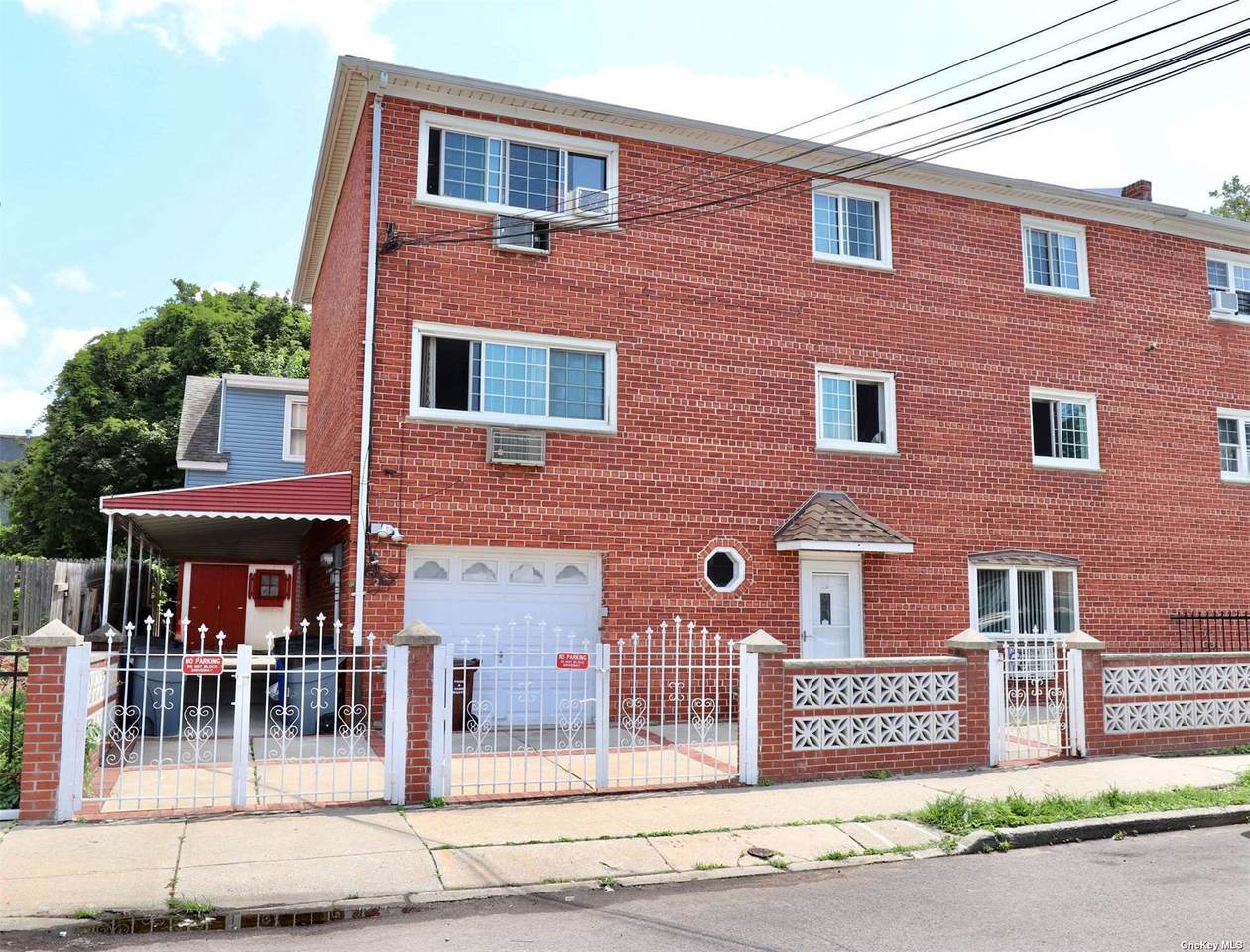 57-08 Cabot Road - Photo 1
