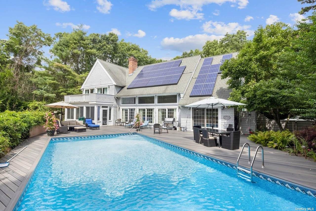 31 Midhampton Avenue - Photo 1