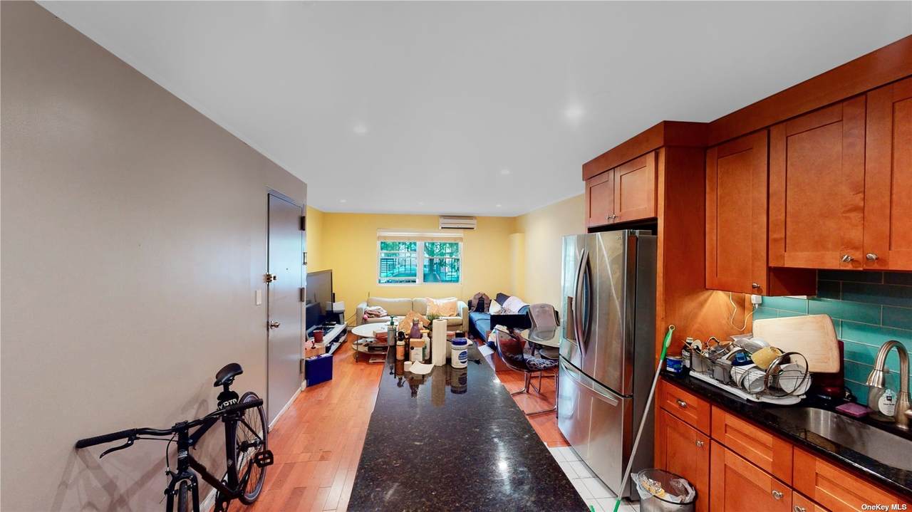 14-25 Greene Ave - Photo 1