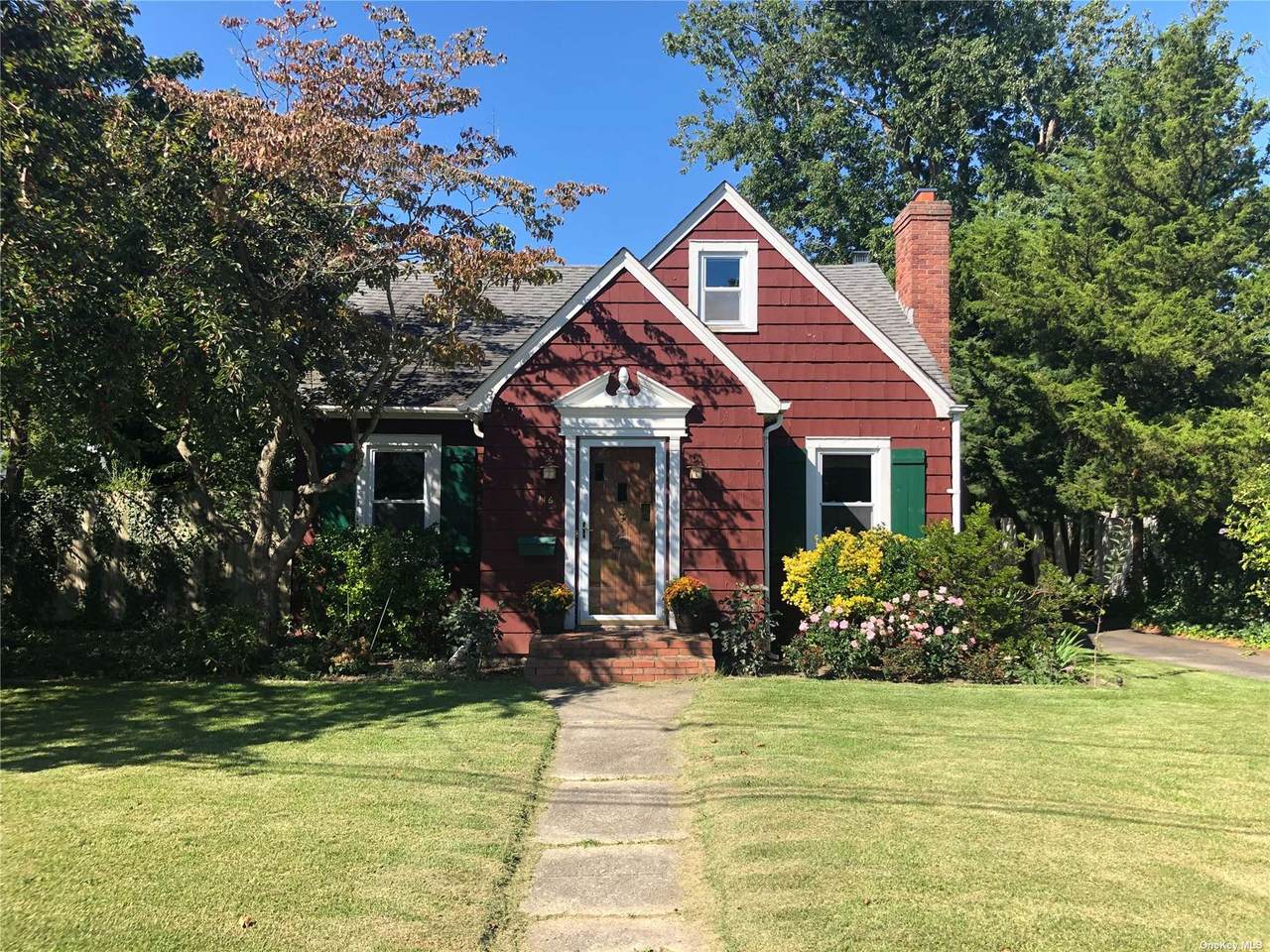 116 Grove Avenue - Photo 1
