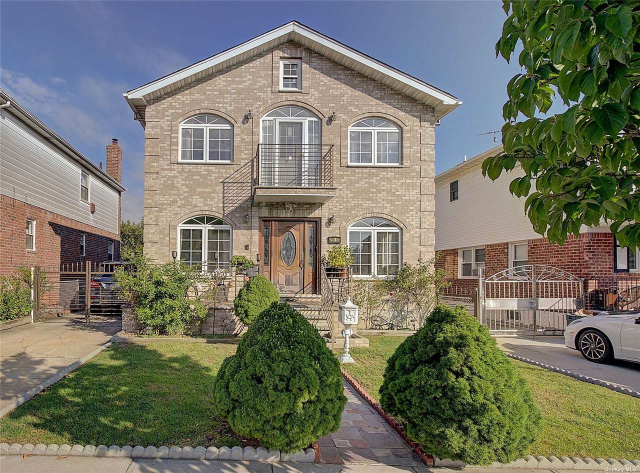 200-07 46 Road - Photo 1