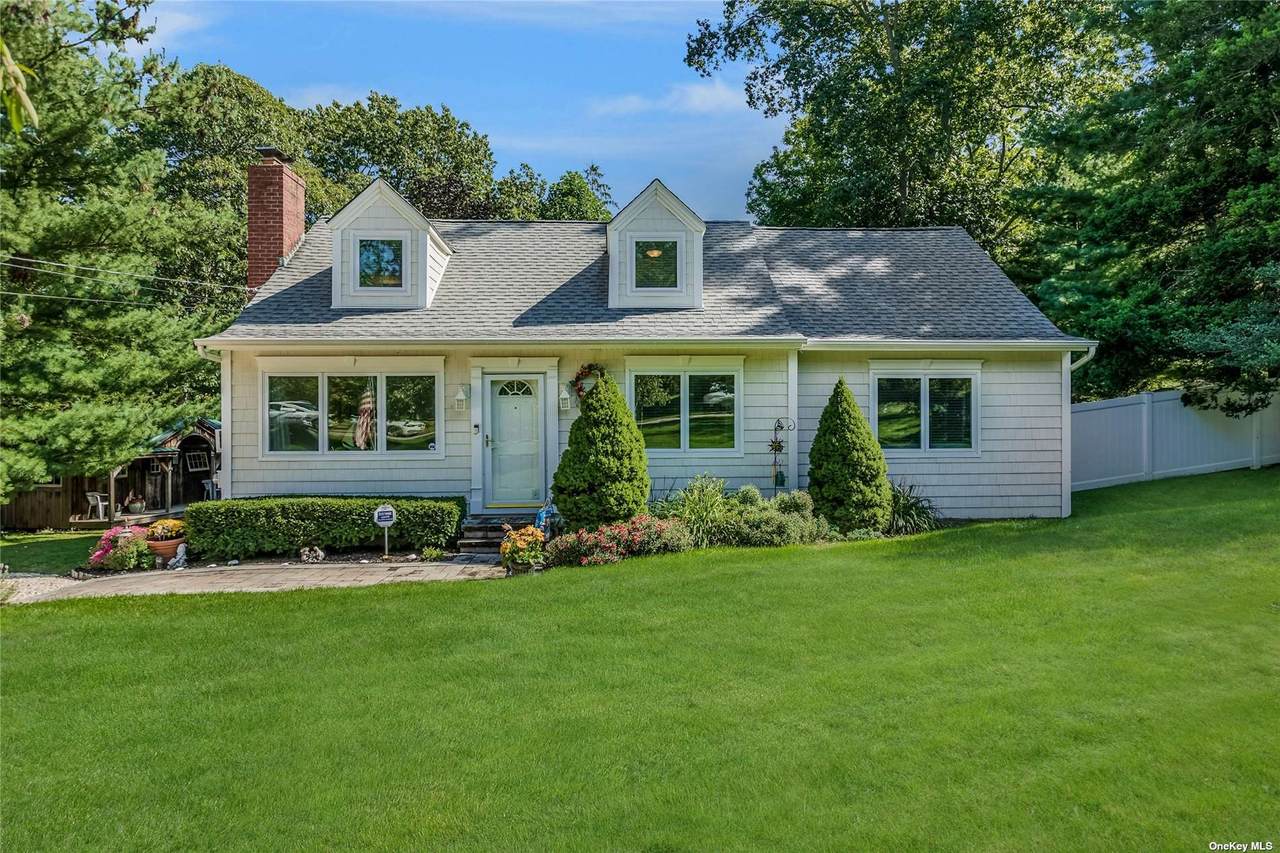 20 Beverly Court - Photo 1