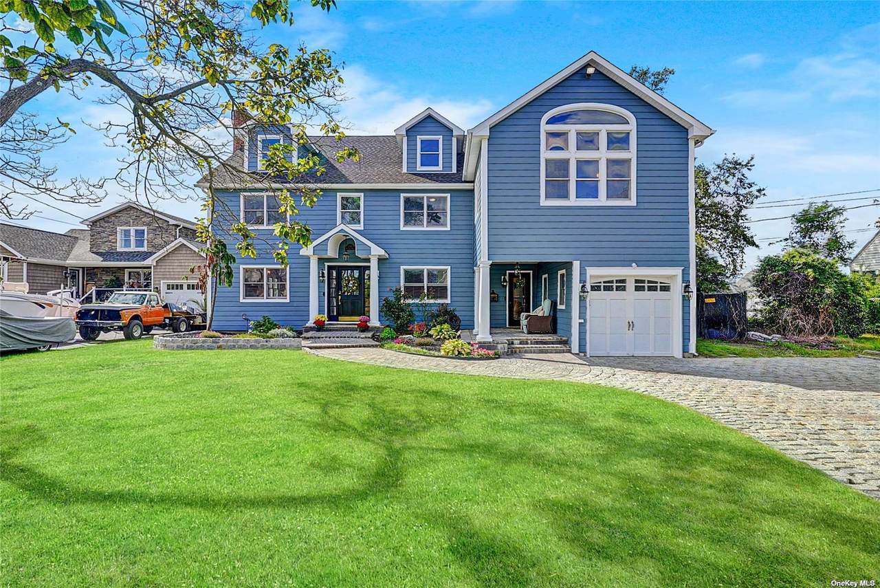 230 Islip Road - Photo 1