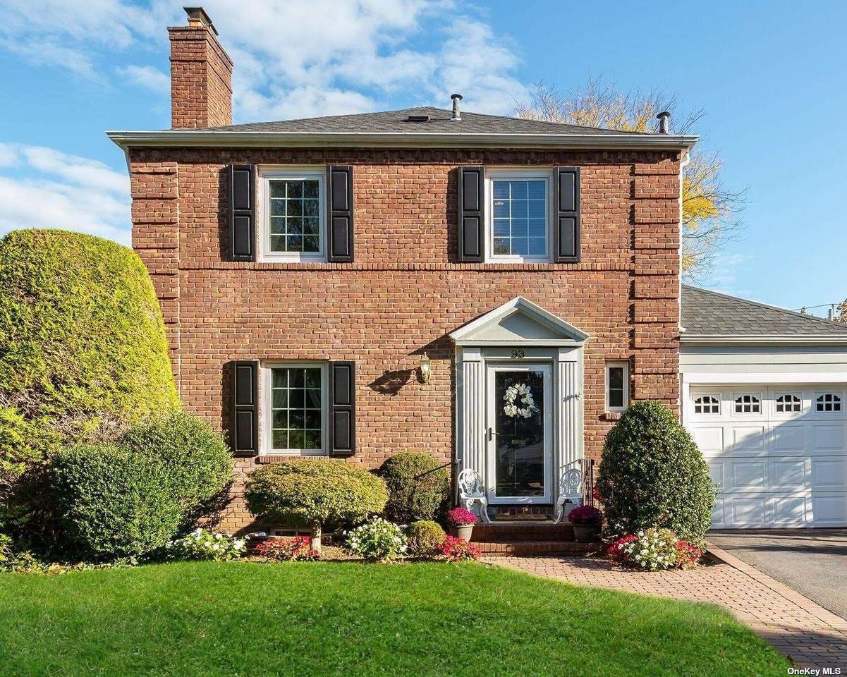 93 Kingsbury Road - Photo 1