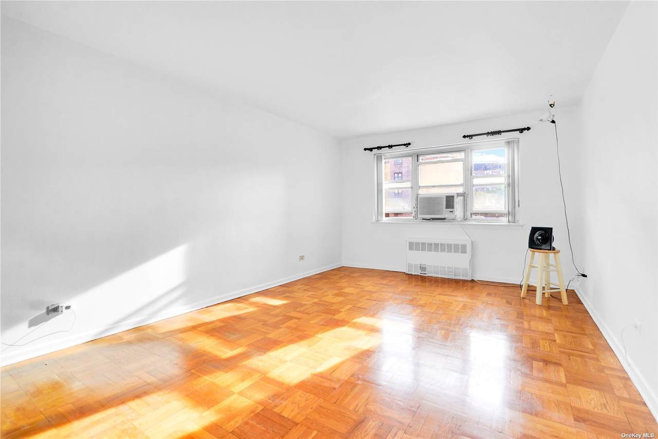 31-90 140th Street - Photo 1