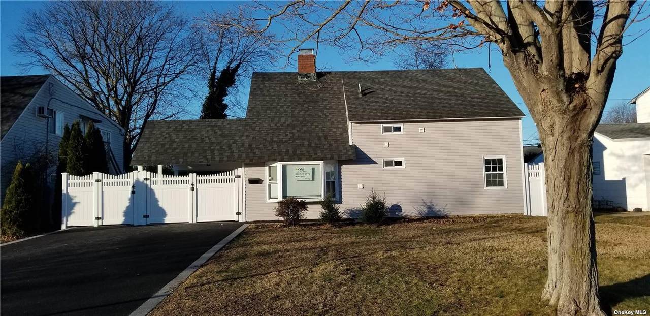 291 Willowood Drive - Photo 1