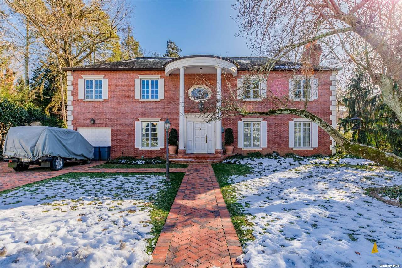 4 Old Mill Road - Photo 1