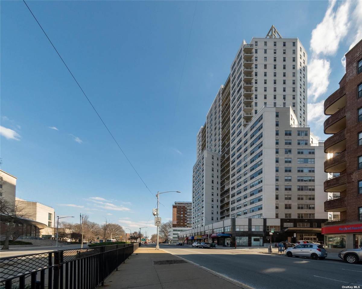125-10 Queens Blvd - Photo 1