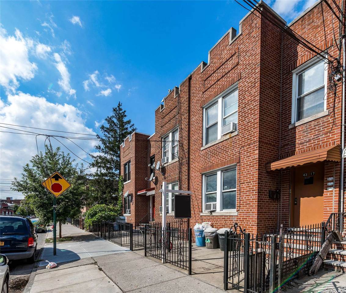 43-17 25 Avenue - Photo 1