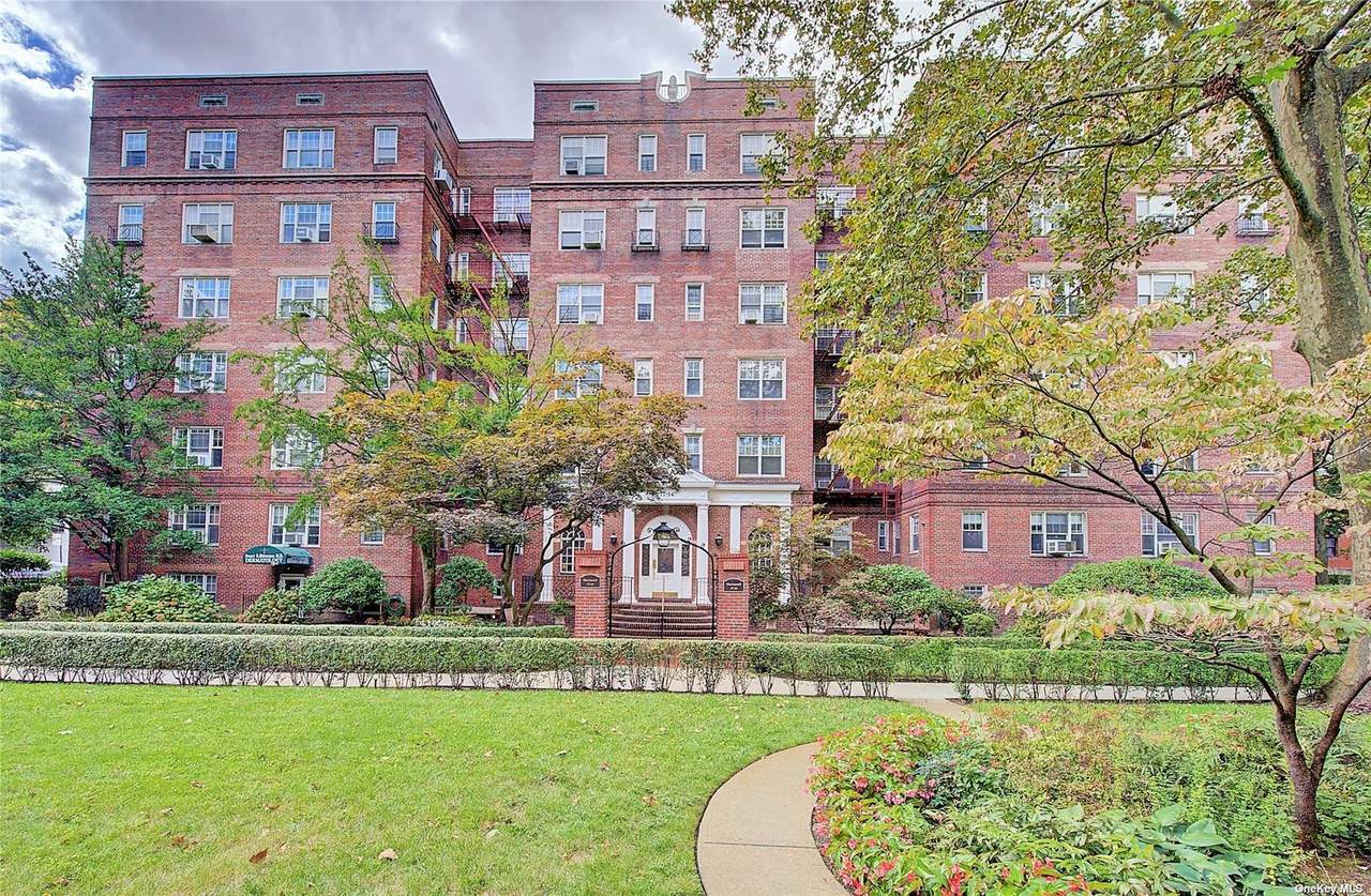 77-34 113th Street - Photo 1