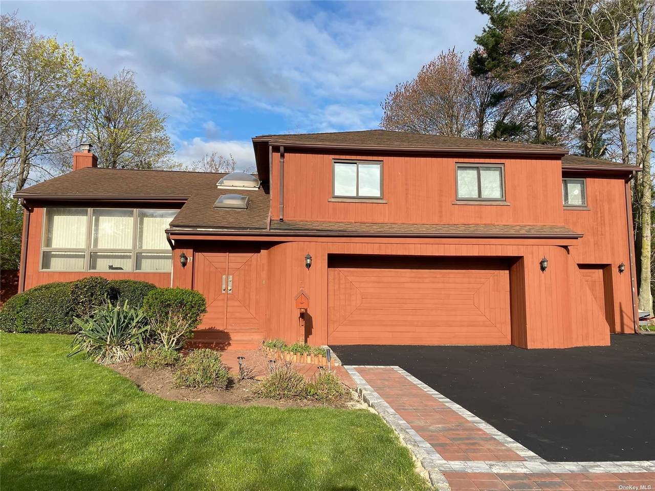 17 Kathleen Drive - Photo 1