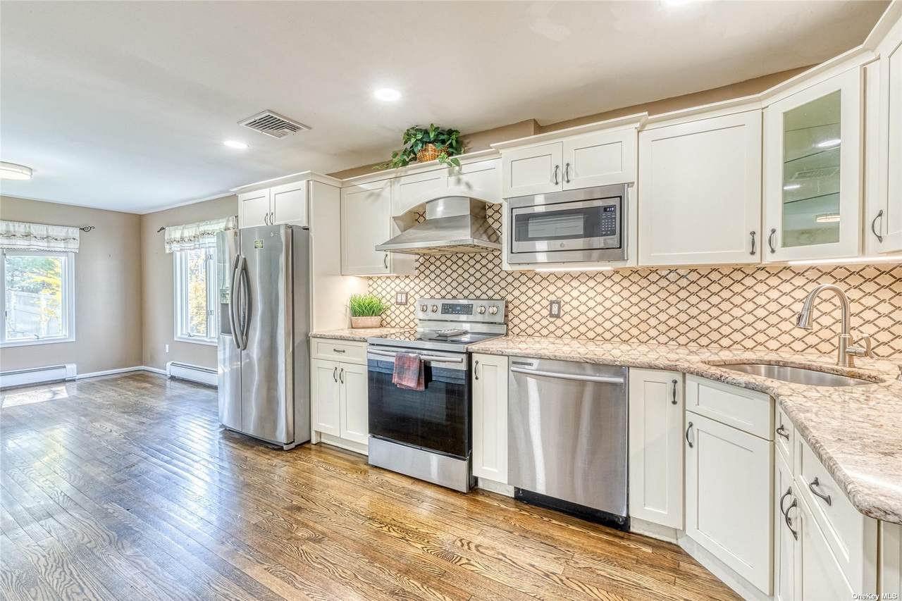 243 Seneca Avenue - Photo 1