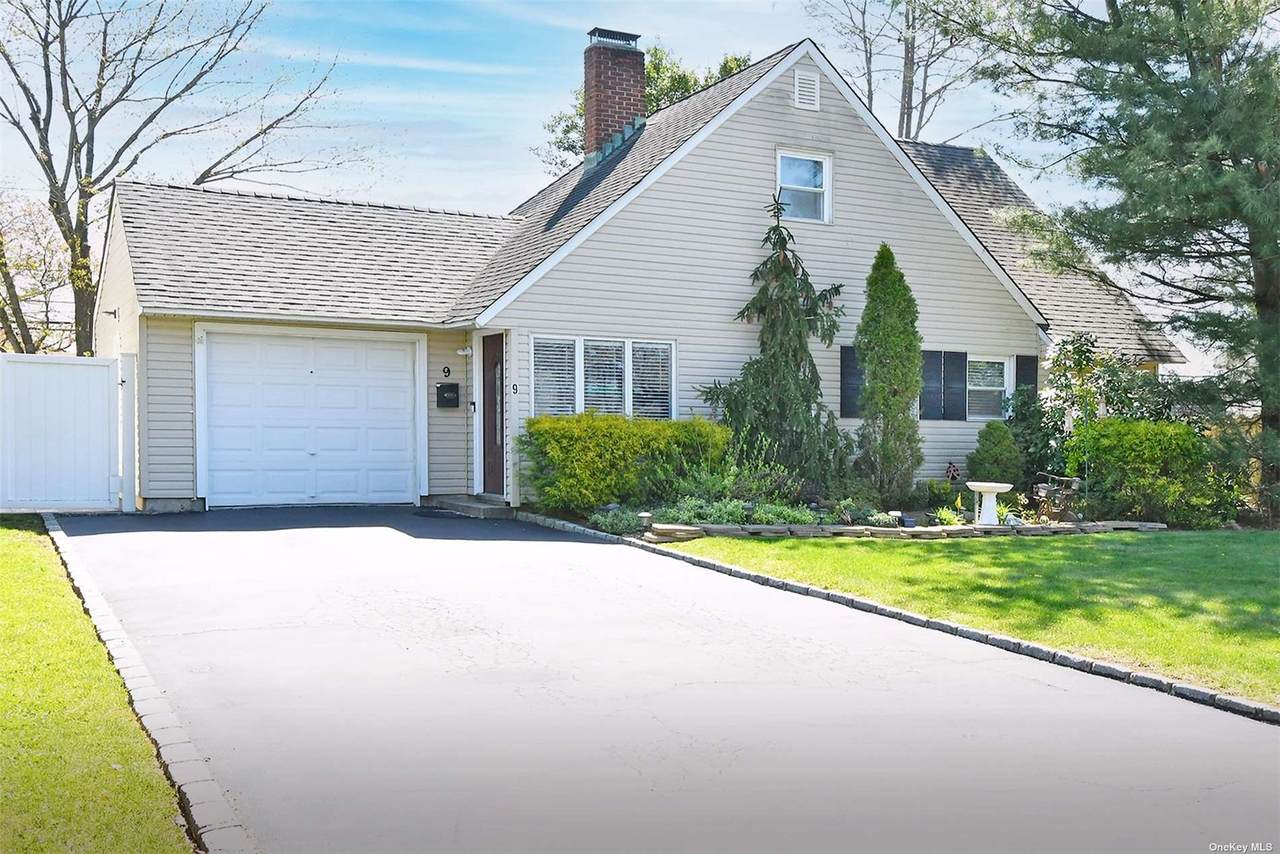 9 Furrow Lane - Photo 1