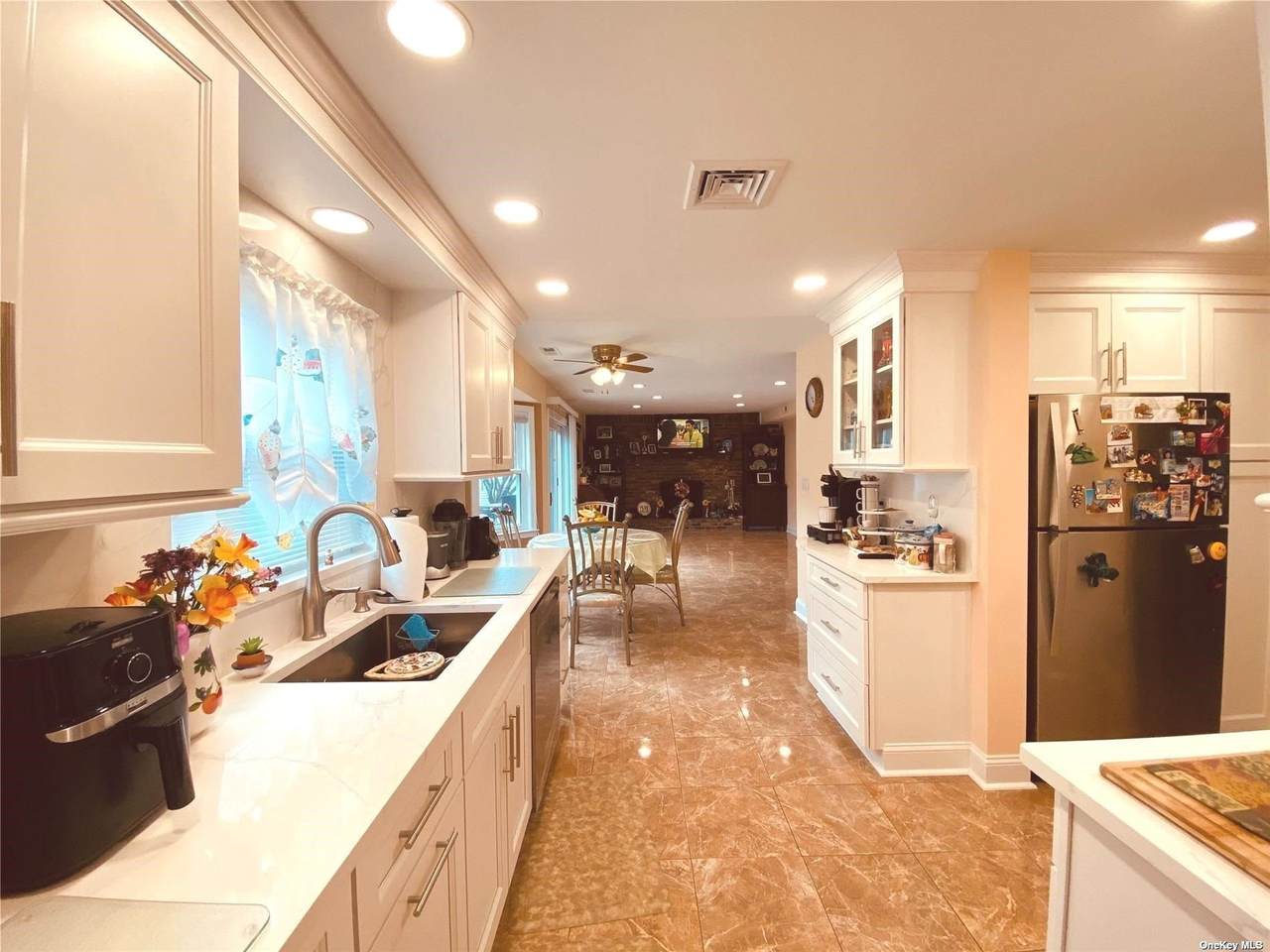 99 Manchester Lane - Photo 1