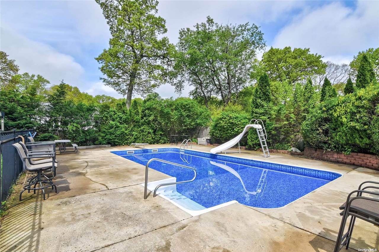 38 Radburn Drive - Photo 1