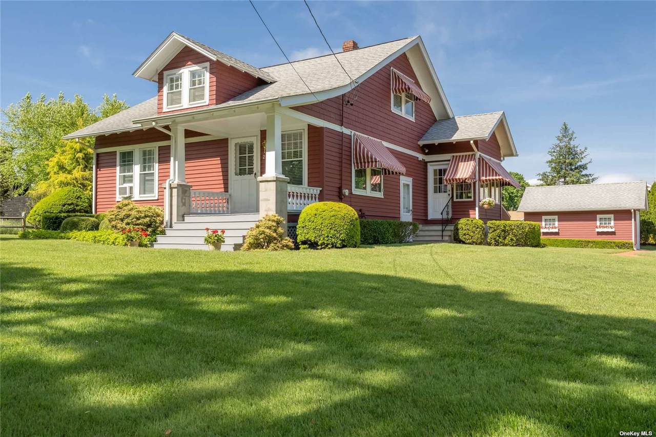 2120 Wickham Avenue - Photo 1