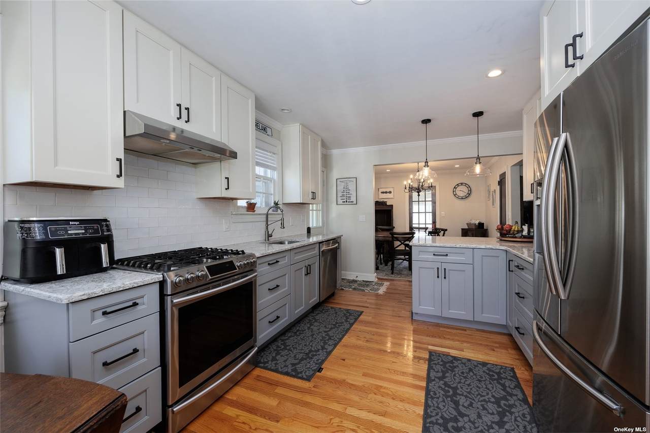 47 Alexine Avenue - Photo 1