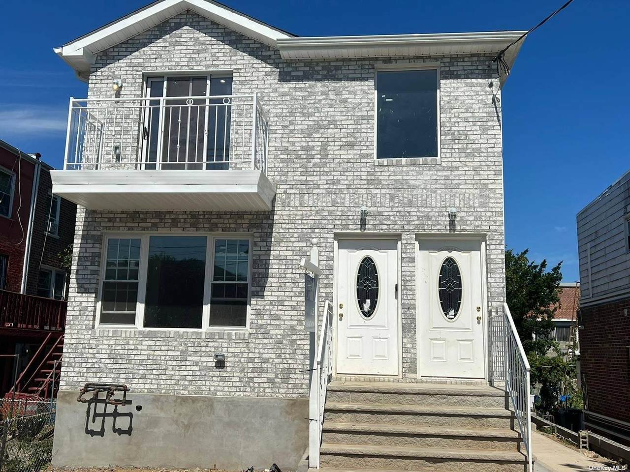 613 E 87 Street - Photo 1