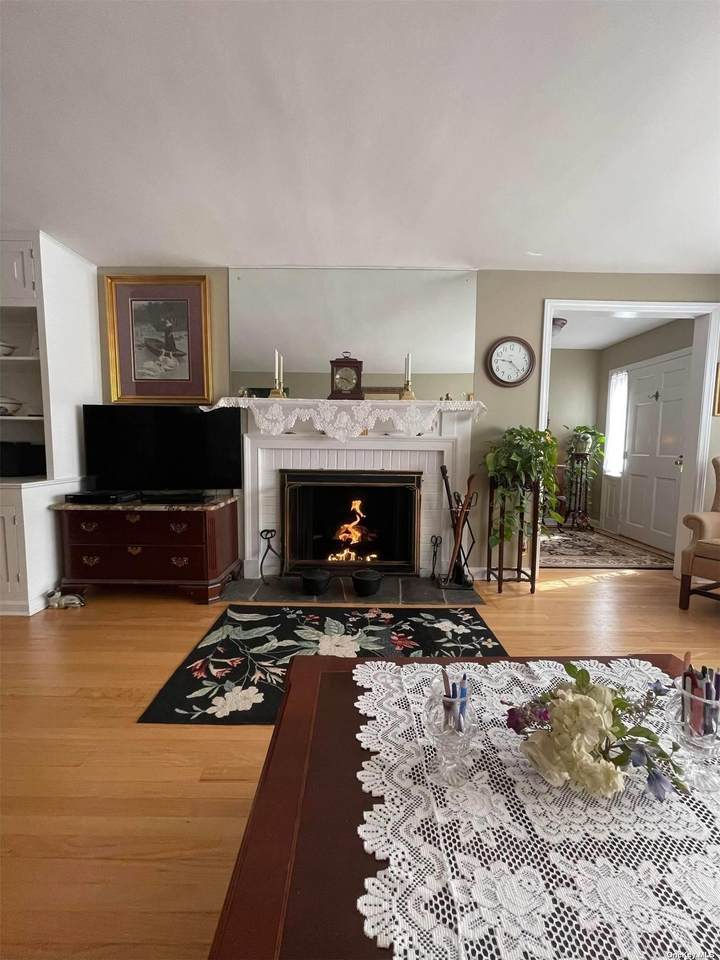 22 Kemswick Drive - Photo 1
