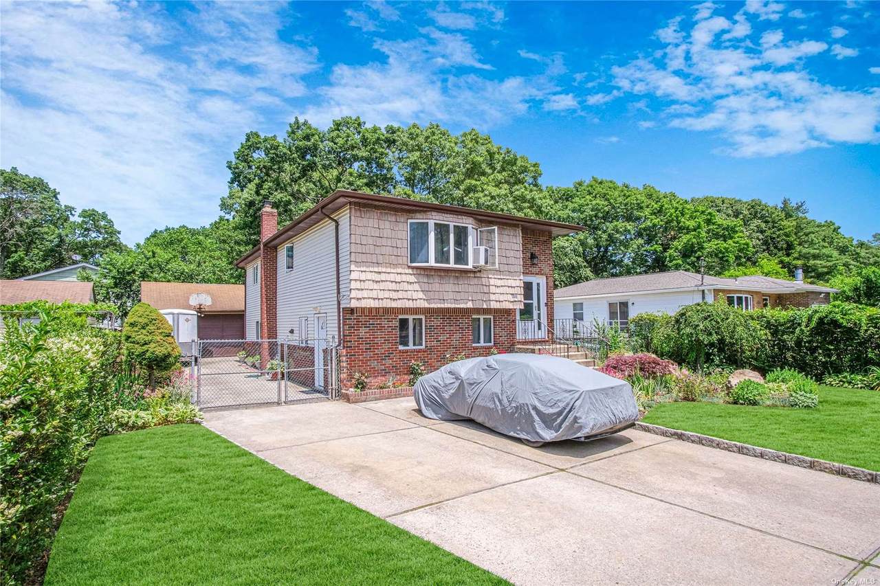 131 Stumpel Street - Photo 1