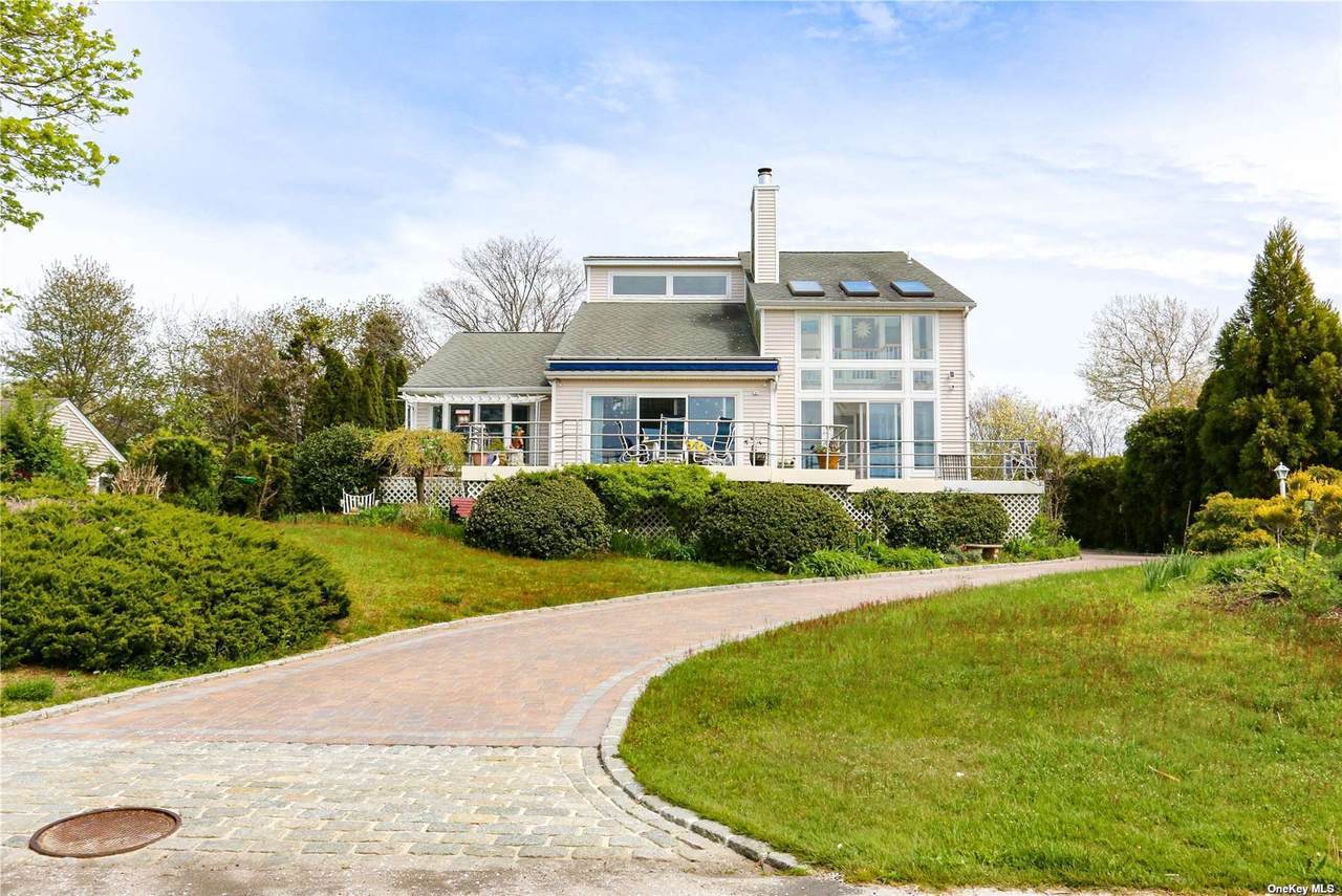 1380 Grathwohl Road - Photo 1