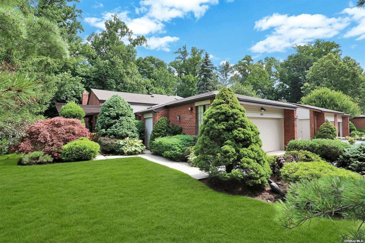 304 Aerie Court - Photo 1