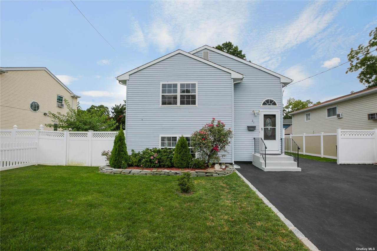 21 Coolidge Avenue - Photo 1