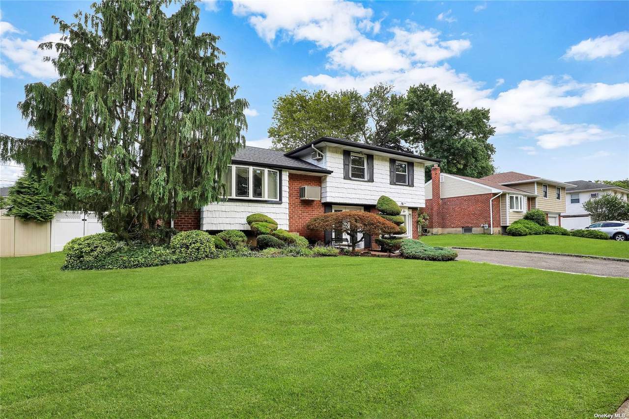 126 Radcliffe Road - Photo 1