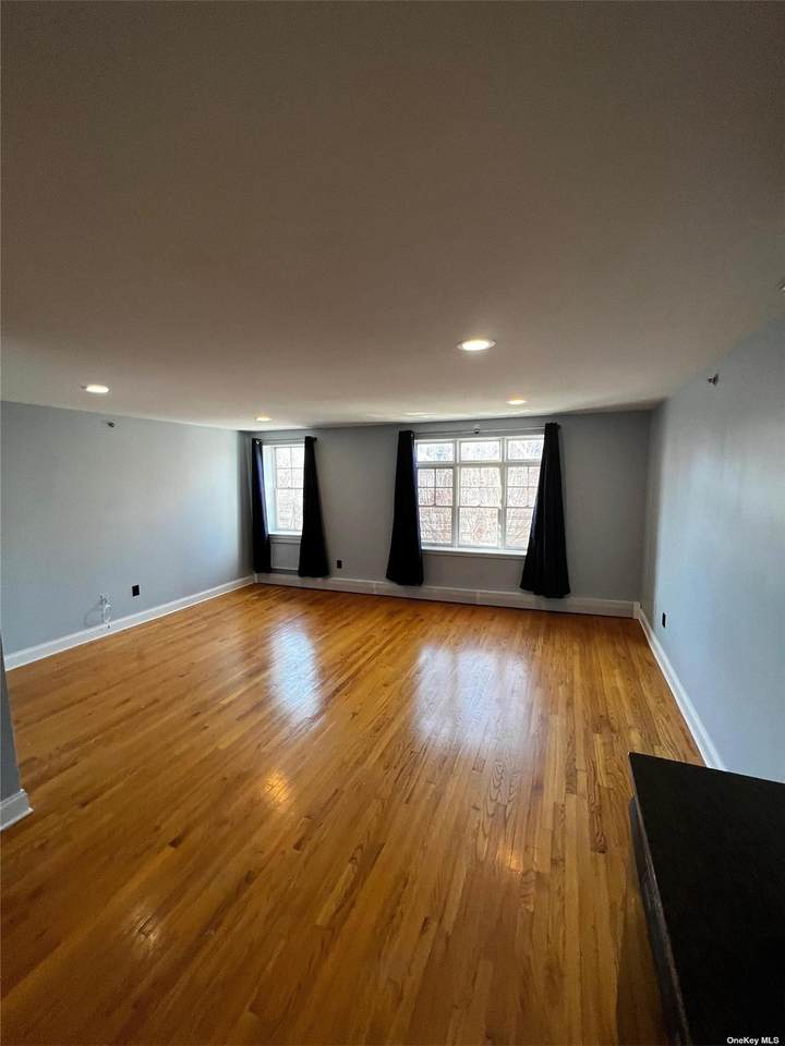 79 28th Street - Photo 1