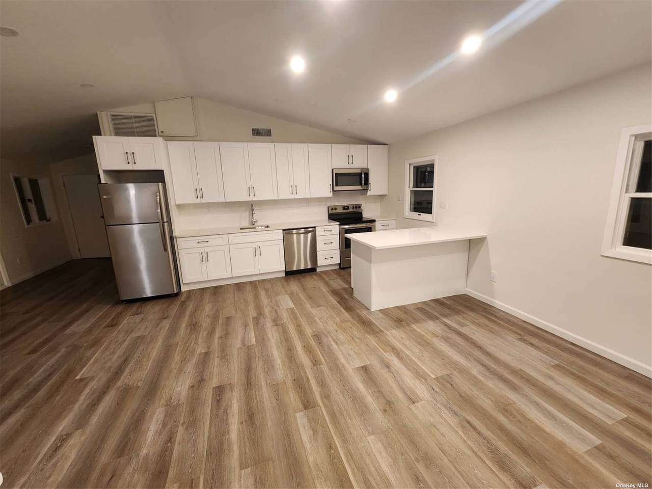 5 Joval Court - Photo 1