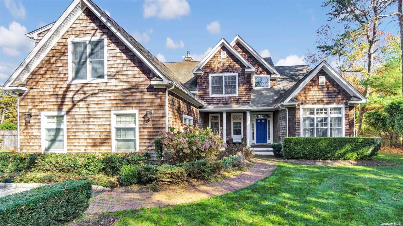 38 Bridle Path - Photo 1