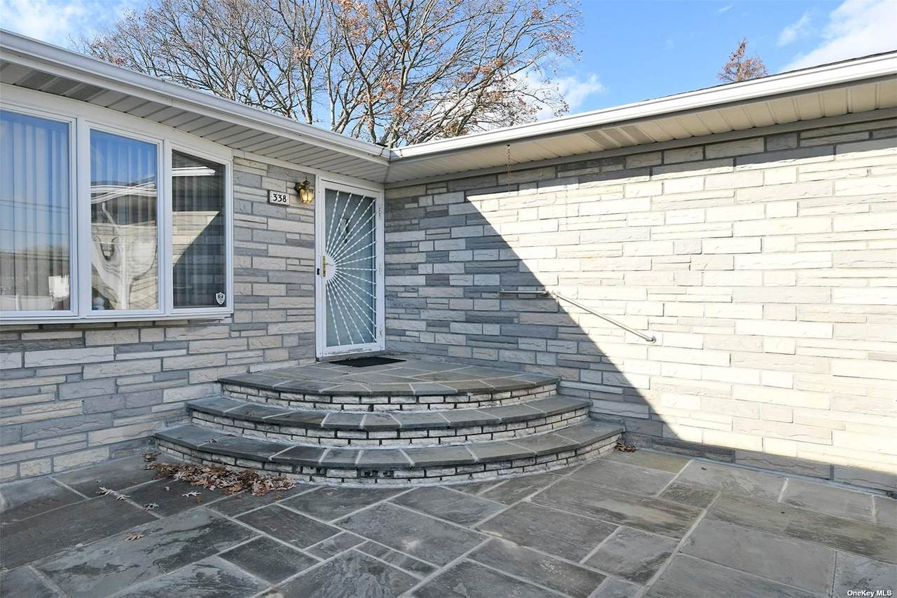 338 Commack Road - Photo 1