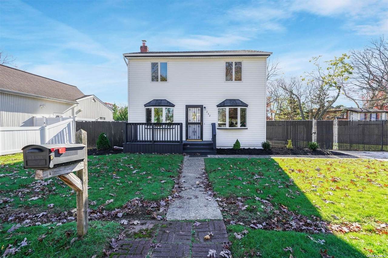 242 Gleeland Street - Photo 1