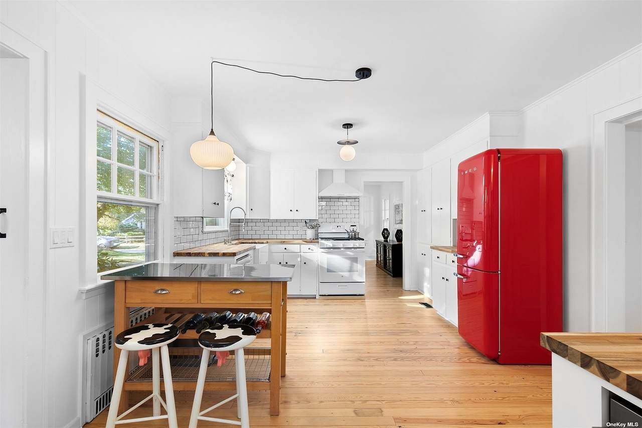 825 New Suffolk Road - Photo 1