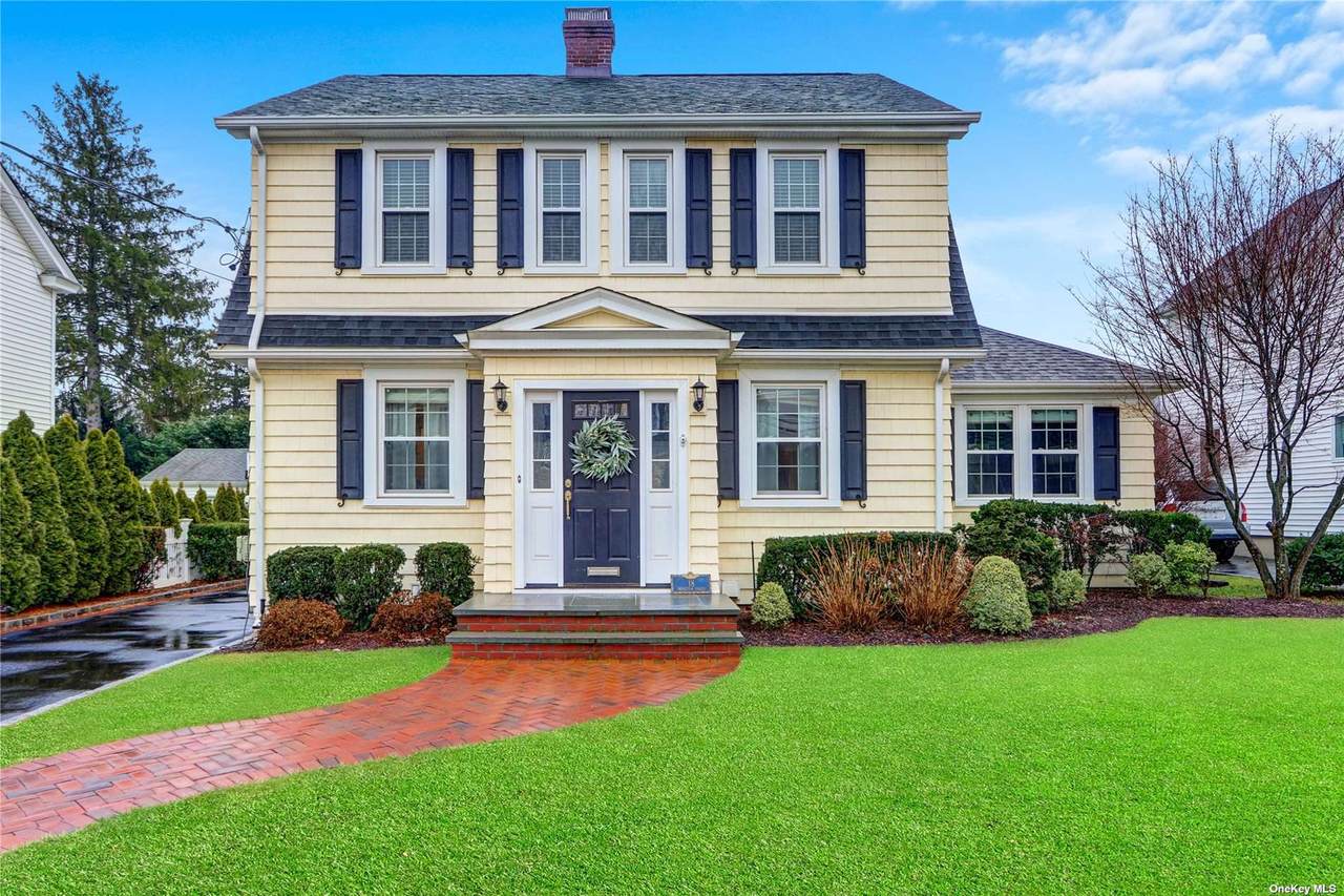 18 Princeton Street - Photo 1
