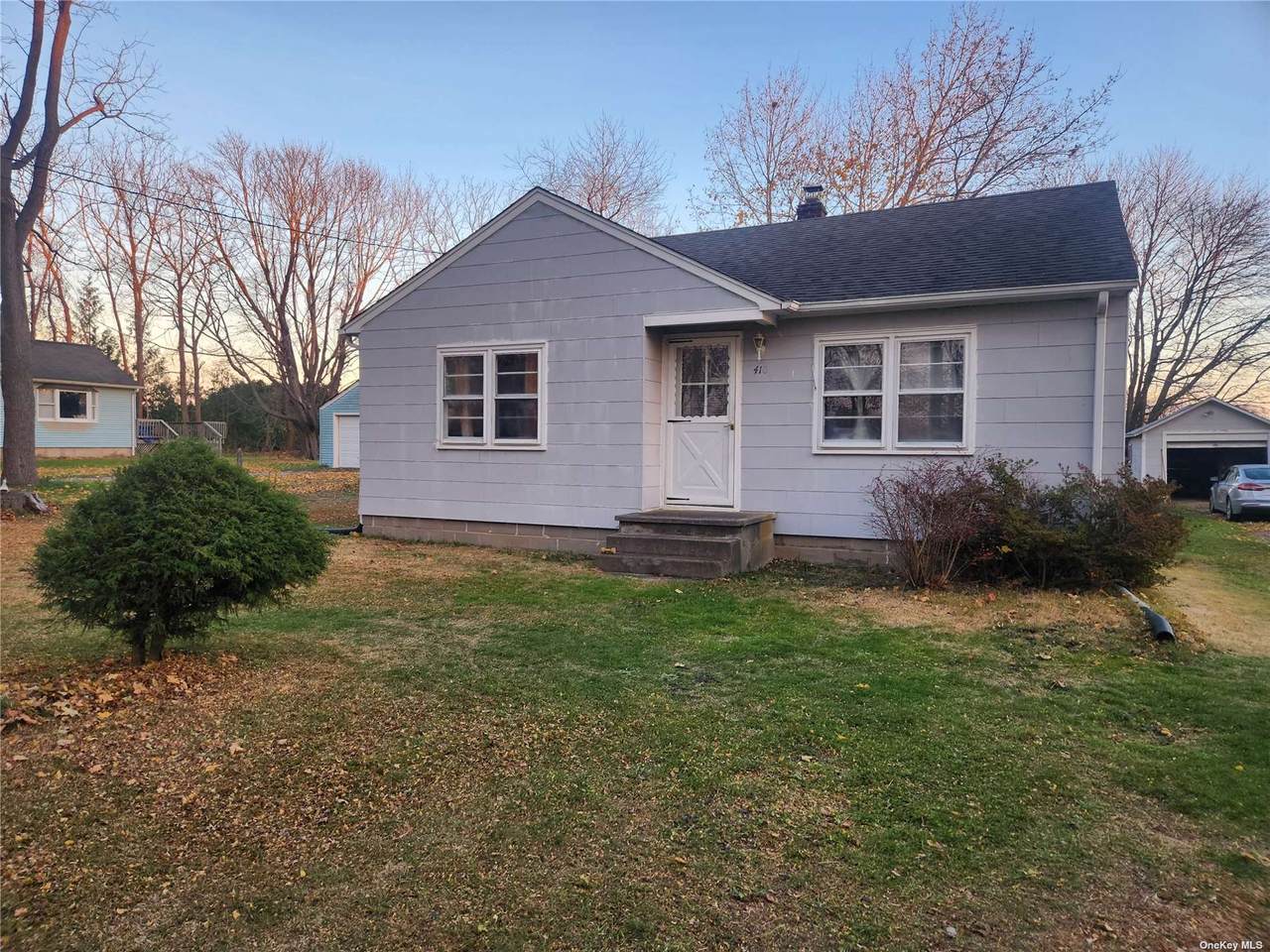 410 Carroll Avenue - Photo 1