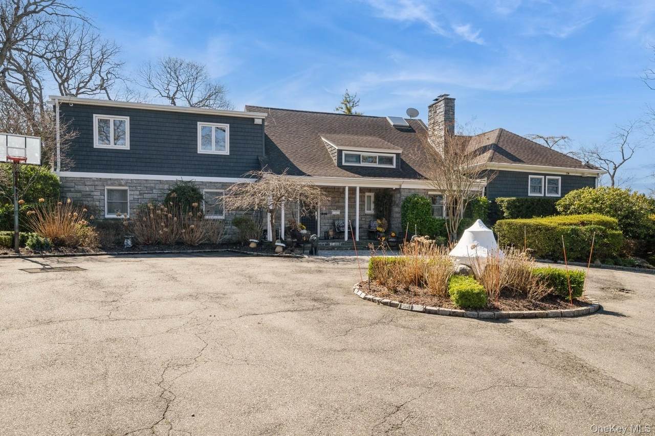 123 Barrett Road - Photo 1