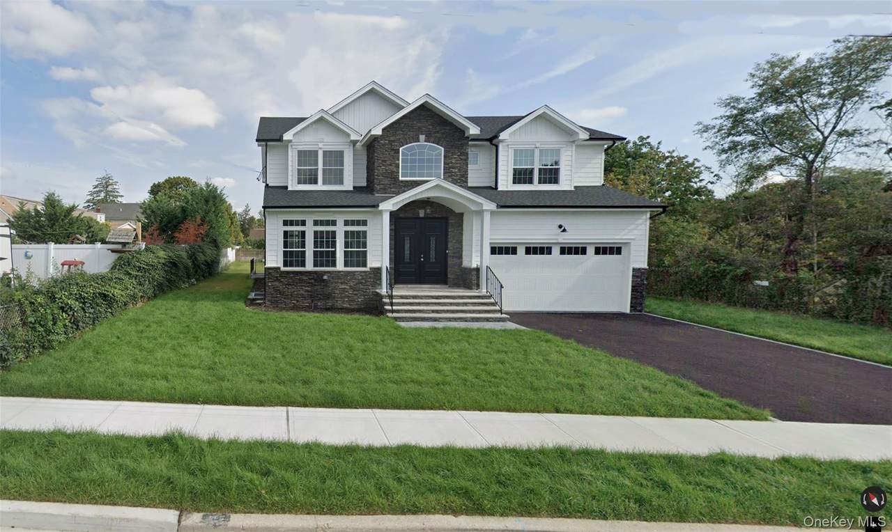 255 Maple Avenue - Photo 1