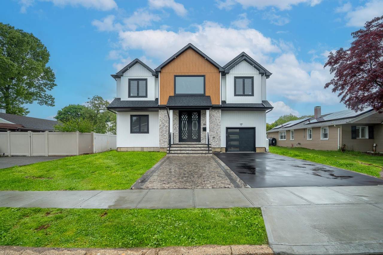 396 Argyle Road - Photo 1