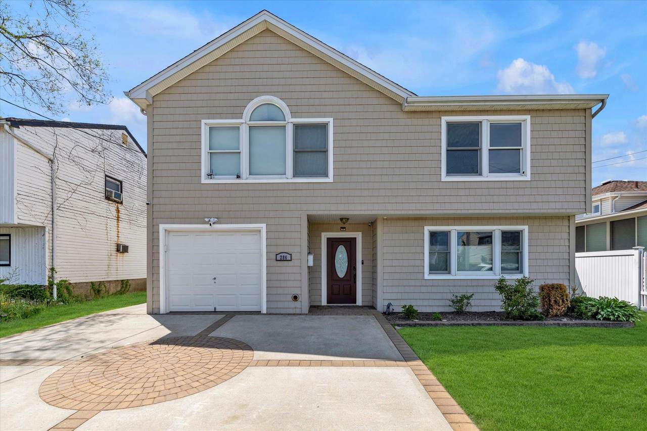 286 Westside Avenue - Photo 1