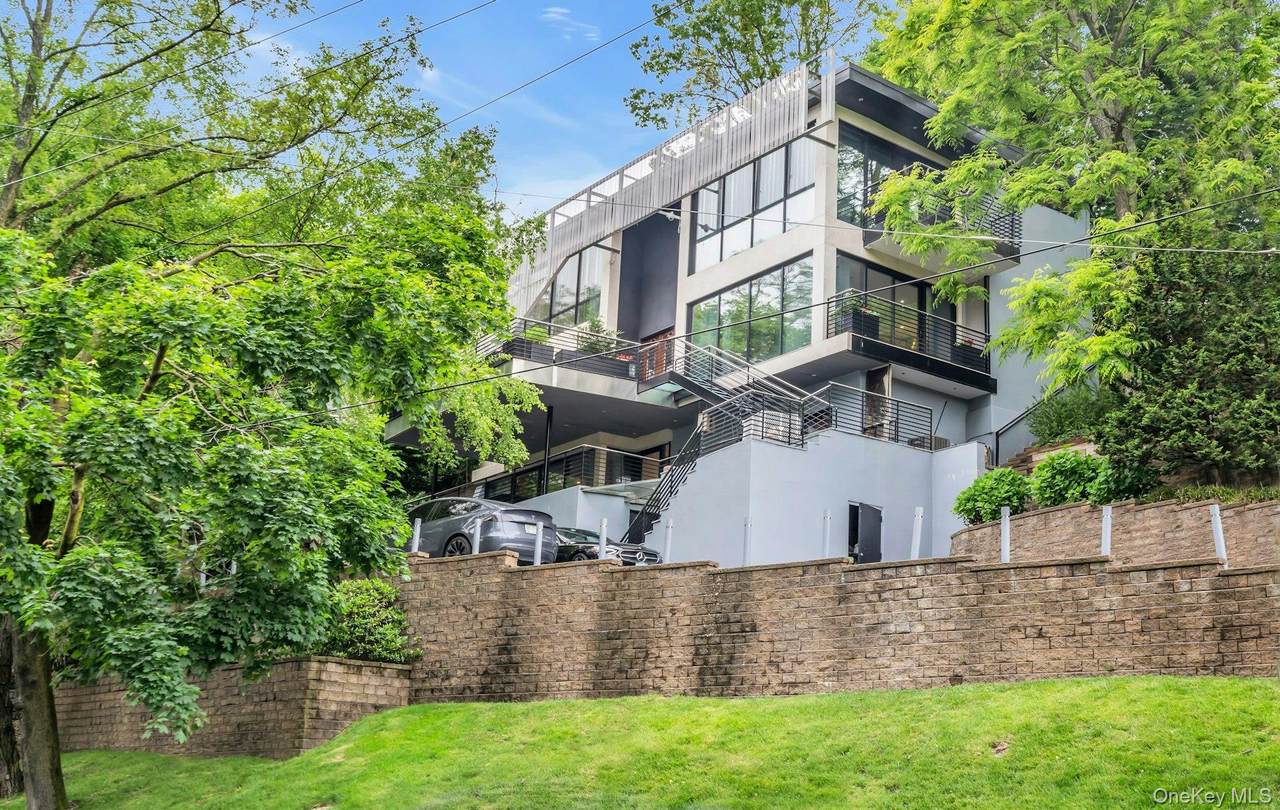 112 Scudders Lane - Photo 1