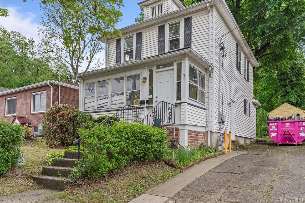 137 North Street - Photo 1