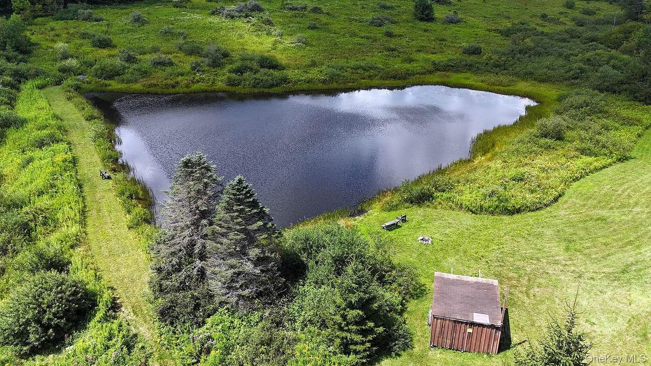 3392 Eminence Road - Photo 1