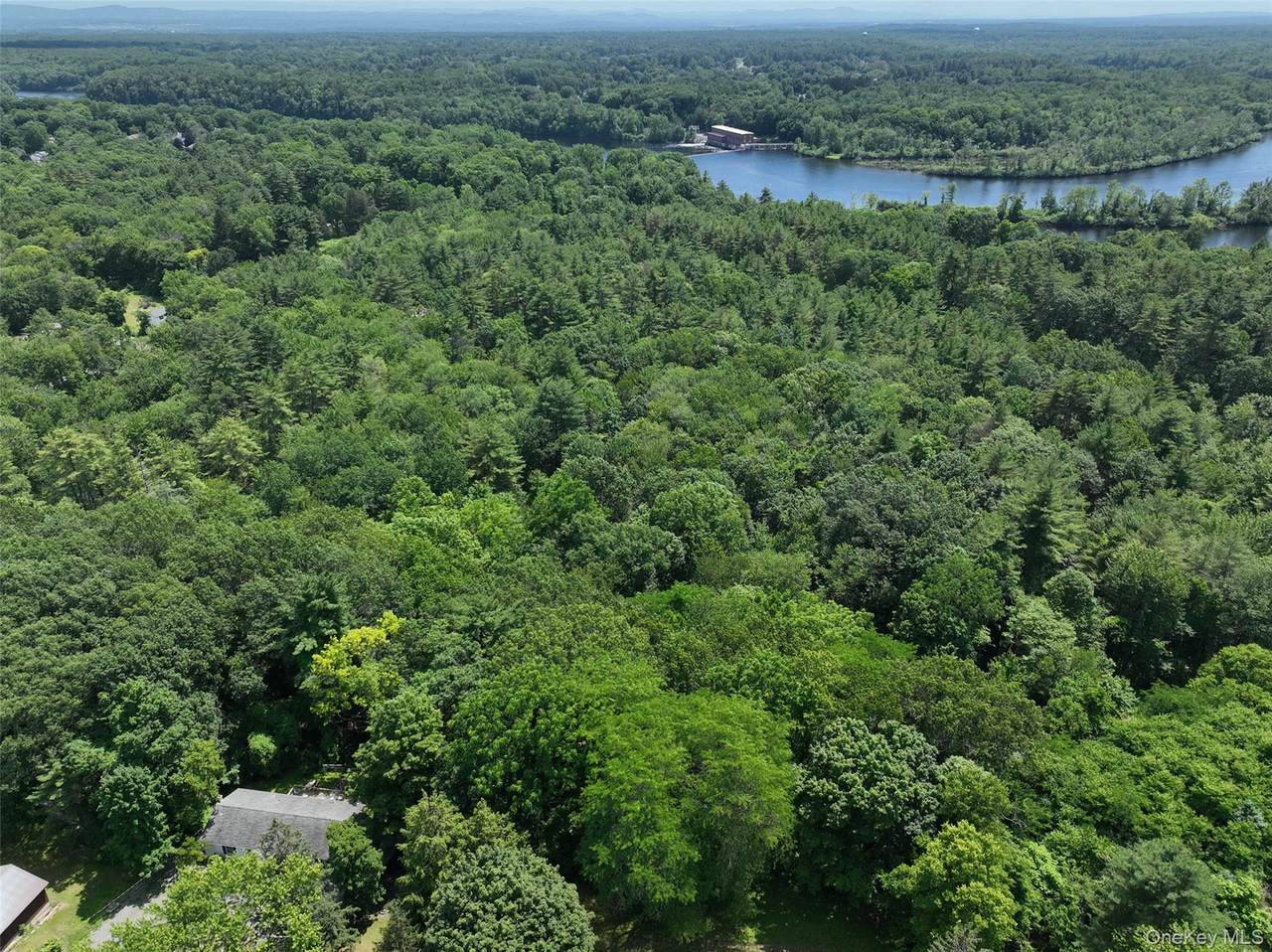 L56 River Street - Photo 1