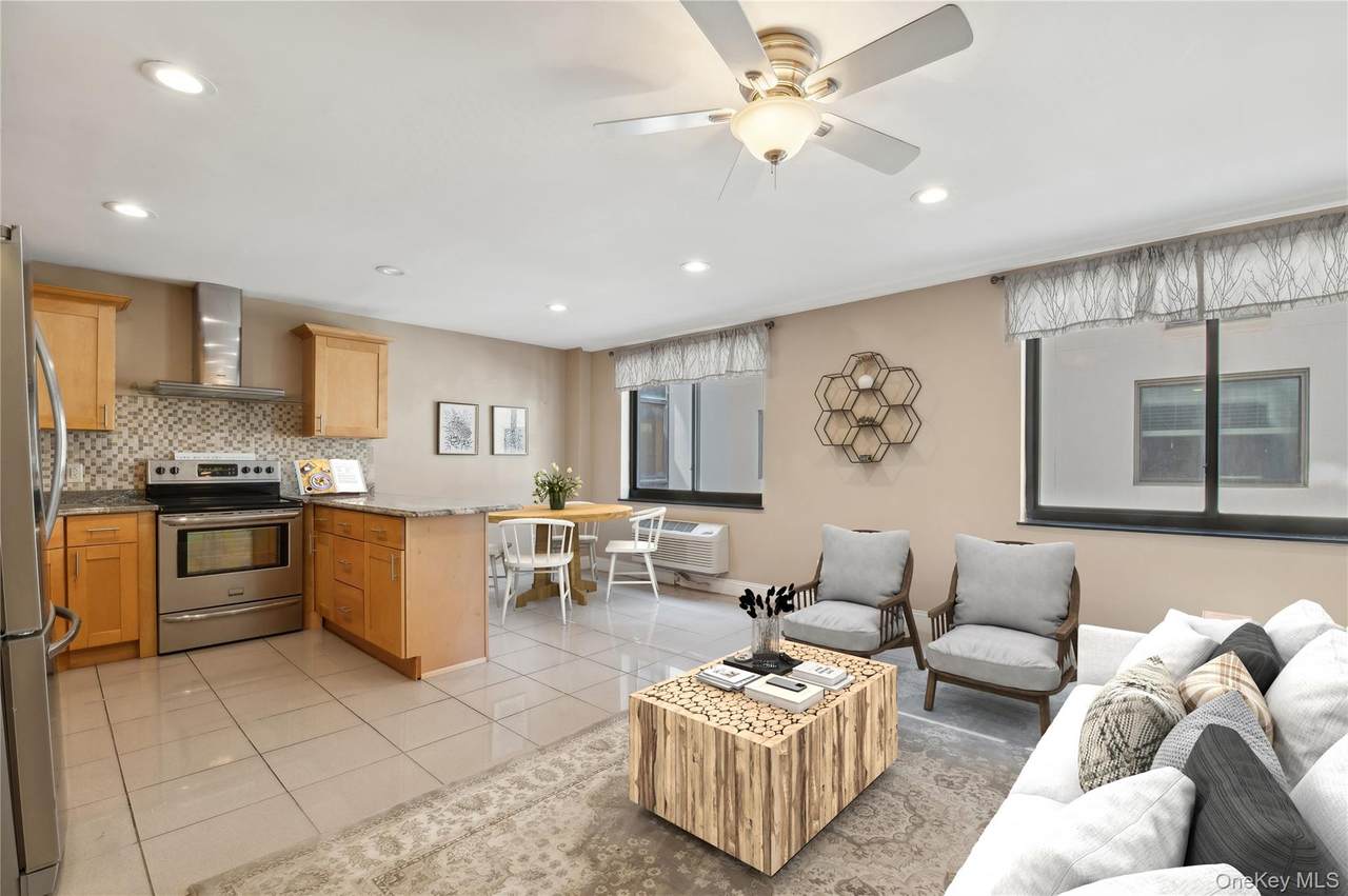 425 Shore Rd - Photo 1